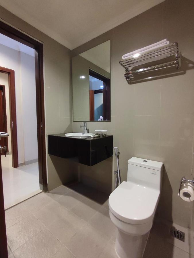 Le Semar Hotel Karawaci Dahung Extérieur photo